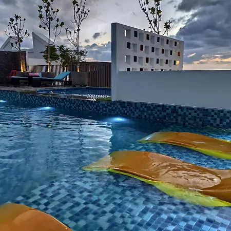 Condo 2-10 Imperio Professional Suite Alor Setar Bagian luar foto
